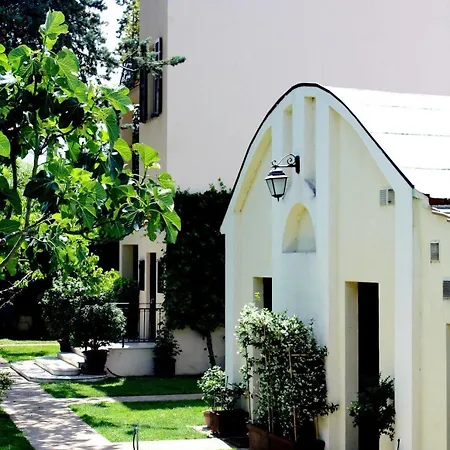 Residenza Porta Guelfa منزل ريفي بيفانيا